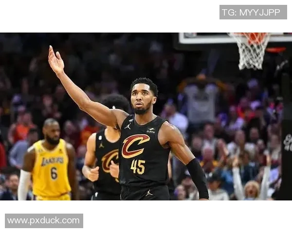 多诺万米切尔在NBA赛场的崛起与未来发展潜力分析 多诺万米切尔在NBA赛场的崛起与未来发展潜力分析