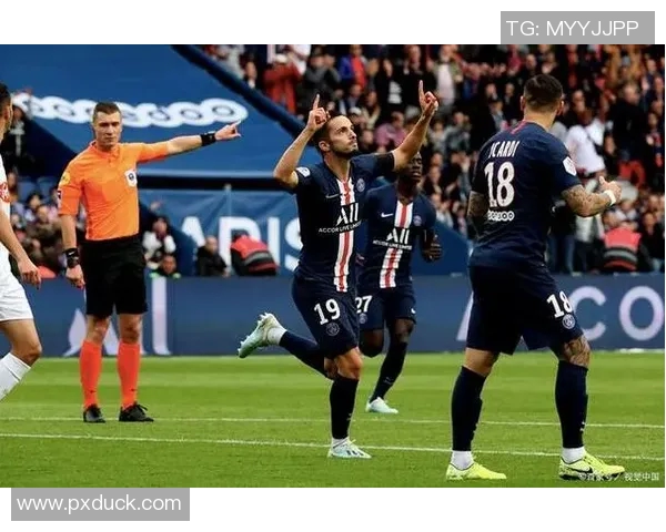 巴黎圣日耳曼迎战阿雅克肖争夺法甲积分榜重要胜利